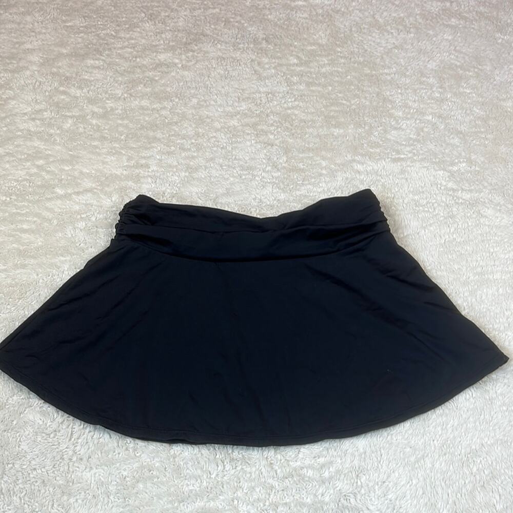 A‎ Shore Fit black fit and flare skater swimsuit swim skirt, size 10